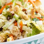 Knackiger Asiatischer Kohlsalat mit Ramen-Nudeln 4 Knackiger Asiatischer Kohlsalat mit Ramen-Nudeln