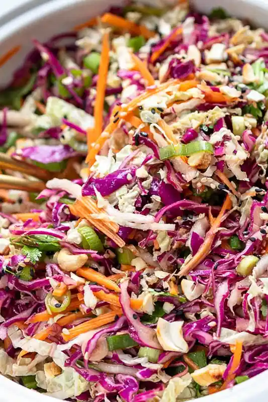 Asiatischer Krautsalat mit Sesam-Tahin-Dressing 3 Recipe image