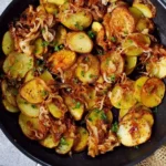 Knusprige Bratkartoffeln mit karamellisierten Zwiebeln 4 Knusprige Bratkartoffeln mit karamellisierten Zwiebeln