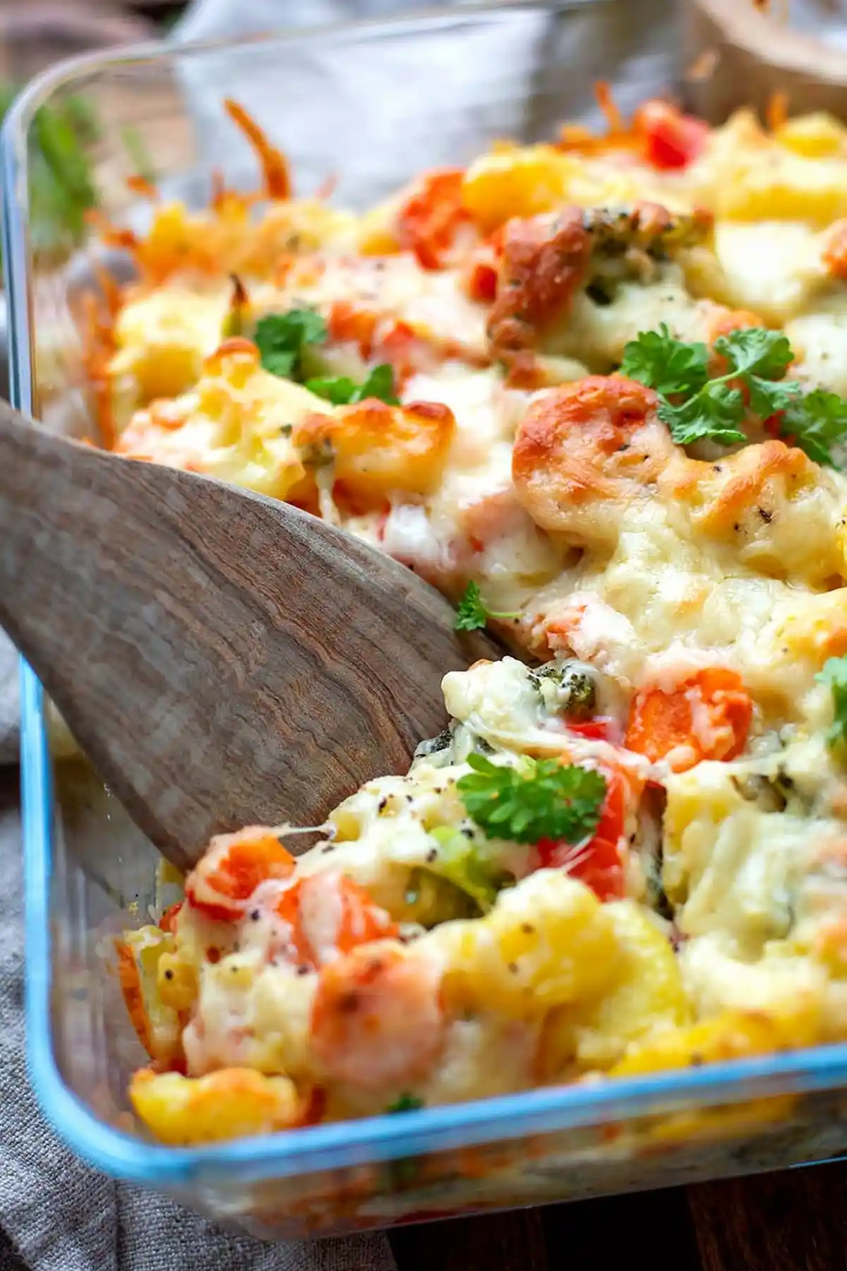 Cremiger Gemüseauflauf mit Kartoffeln und Käsekruste 3 Recipe image