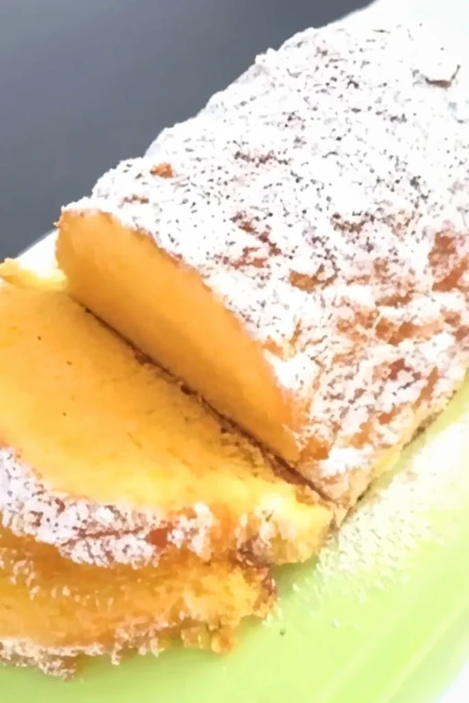Saftiger Vanillepudding-Kuchen für den Kaffeetisch