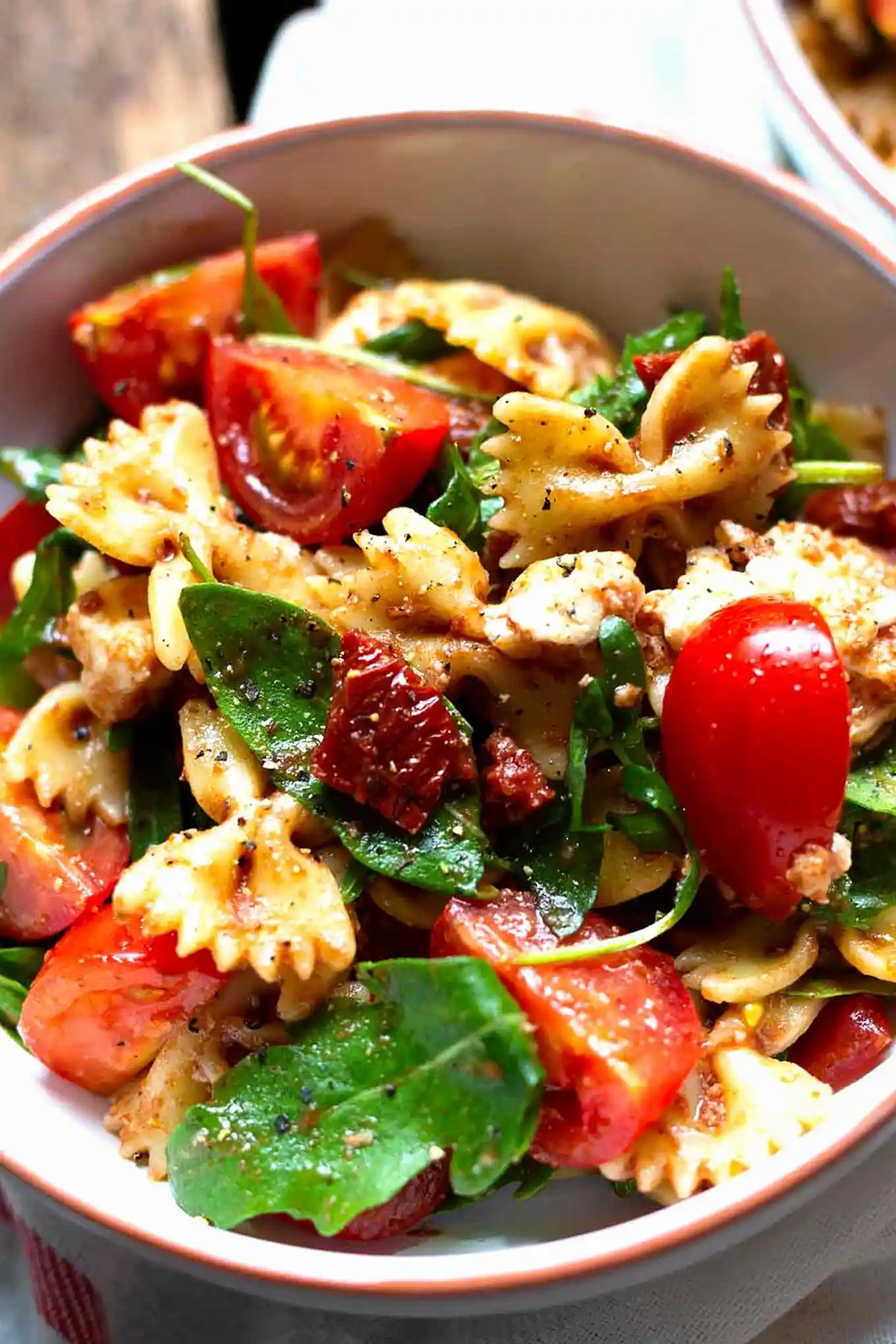 Mediterraner Pasta-Salat mit Rucola und Mozzarella 3 Recipe image