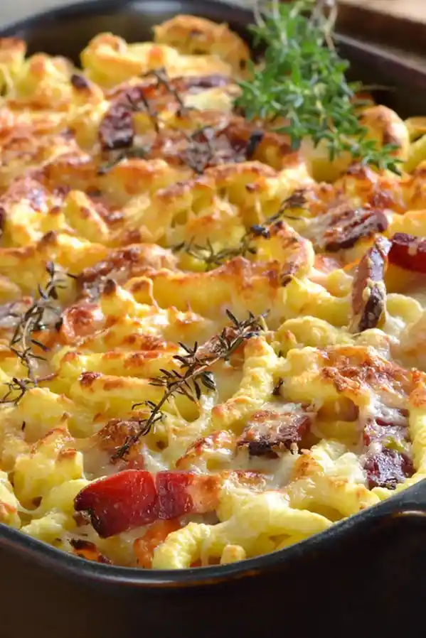 Herzhafter Spätzle-Auflauf mit Truthahnschinken und Käse 3 Recipe image
