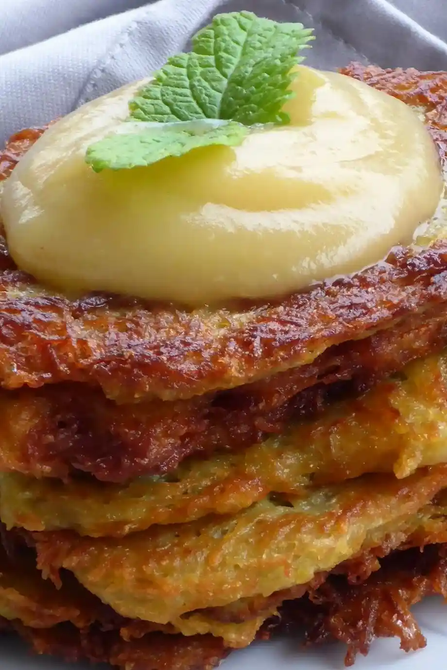 Knusprige deutsche Kartoffelpuffer 3 Recipe image
