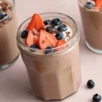 Proteinreicher Schokoladenpudding: Cremig und Schnell 4 Proteinreicher Schokoladenpudding: Cremig und Schnell