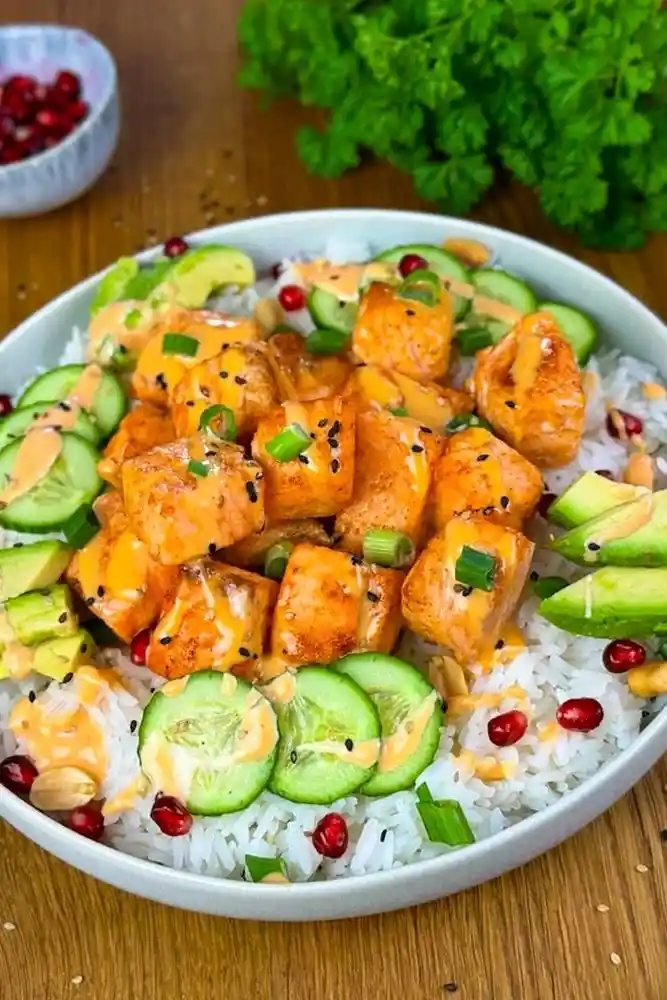 Gesunde Lachs Bowl mit Basmati-Reis 3 Recipe image