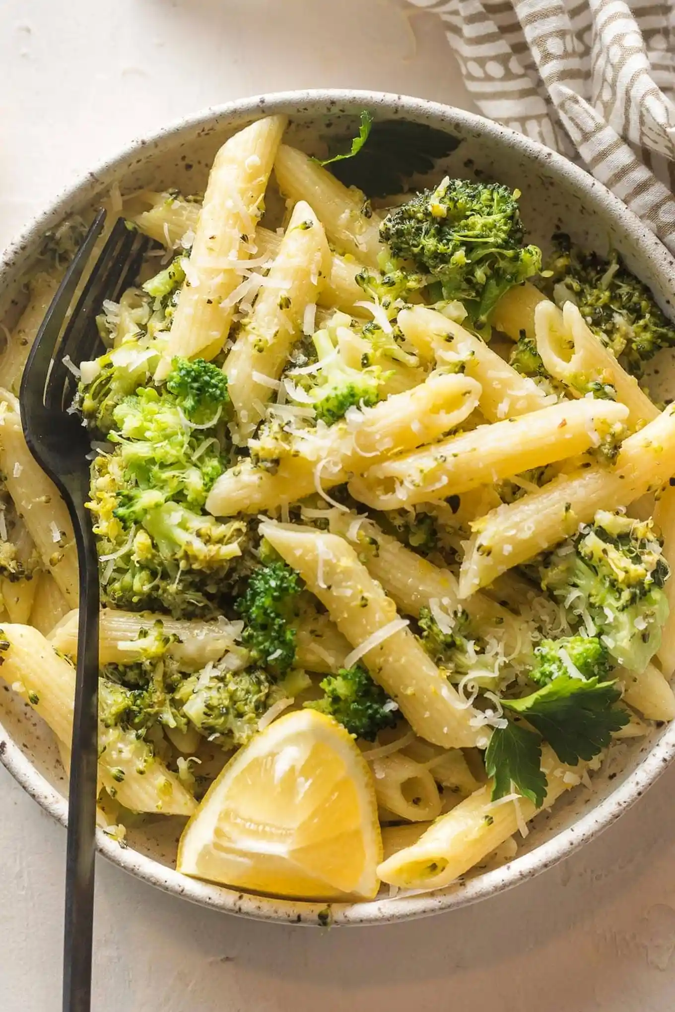 Zitronen-Brokkoli-Pasta aus einem Topf 3 Recipe image
