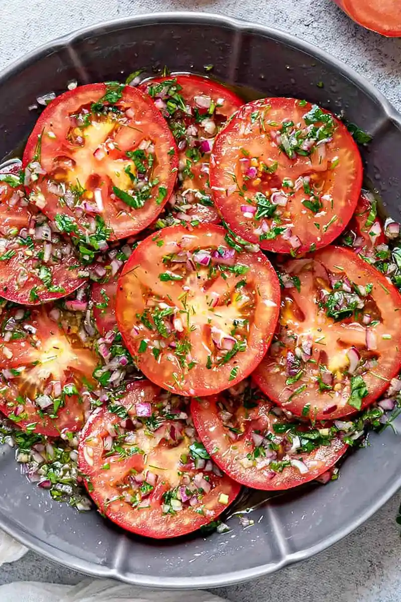 Marinierte Tomaten mit frischen Kräutern 3 Recipe image