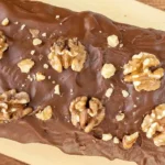 Saftiger Walnusskuchen mit Schokoladenglasur 4 Saftiger Walnusskuchen mit Schokoladenglasur
