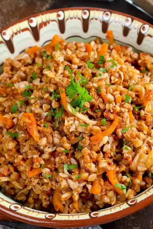 Saftige Buchweizen-Hackfleisch-Pfanne mit Karotten 3 Recipe image