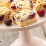 Saftiger Kirschkuchen mit knusprigen Streuseln vom Blech 4 Saftiger Kirschkuchen mit knusprigen Streuseln vom Blech