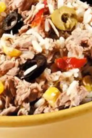 Erfrischender Reissalat nach Niçoise-Art 3 Recipe image