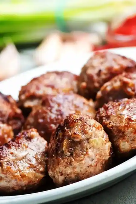 Mini-Frikadellen selbst machen: Herzhafte Snacks für unterwegs 3 Recipe image