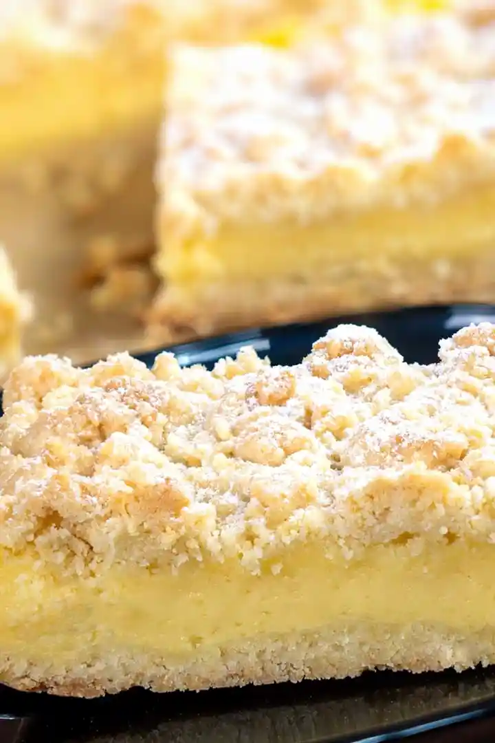 Schneller Streuselkuchen mit Pudding vom Blech 3 Recipe image