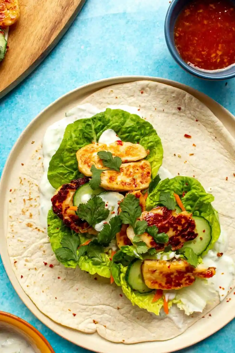 Süß-Scharfe Halloumi-Wraps mit Frischem Tzatziki 3 Recipe image