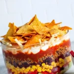 Herzhafter Taco-Salat mit Schmand und Rinderhackfleisch 4 Herzhafter Taco-Salat mit Schmand und Rinderhackfleisch