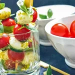 Tomate Mozzarella Sticks: Schnelles Fingerfood für jeden Anlass 4 Tomate Mozzarella Sticks: Schnelles Fingerfood für jeden Anlass