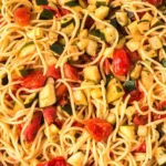 Leichte Zucchini-Tomaten-Pasta mit Zitronen-Butter-Sauce 4 Leichte Zucchini-Tomaten-Pasta mit Zitronen-Butter-Sauce