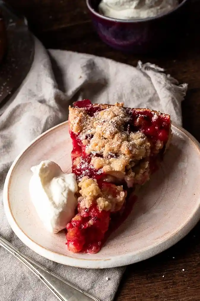 Hausgemachter Zwetschgenkuchen mit knusprigen Streuseln 3 Recipe image