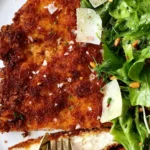Hähnchen Milanese mit kräuterreichem Endiviensalat 4 Hähnchen Milanese mit kräuterreichem Endiviensalat