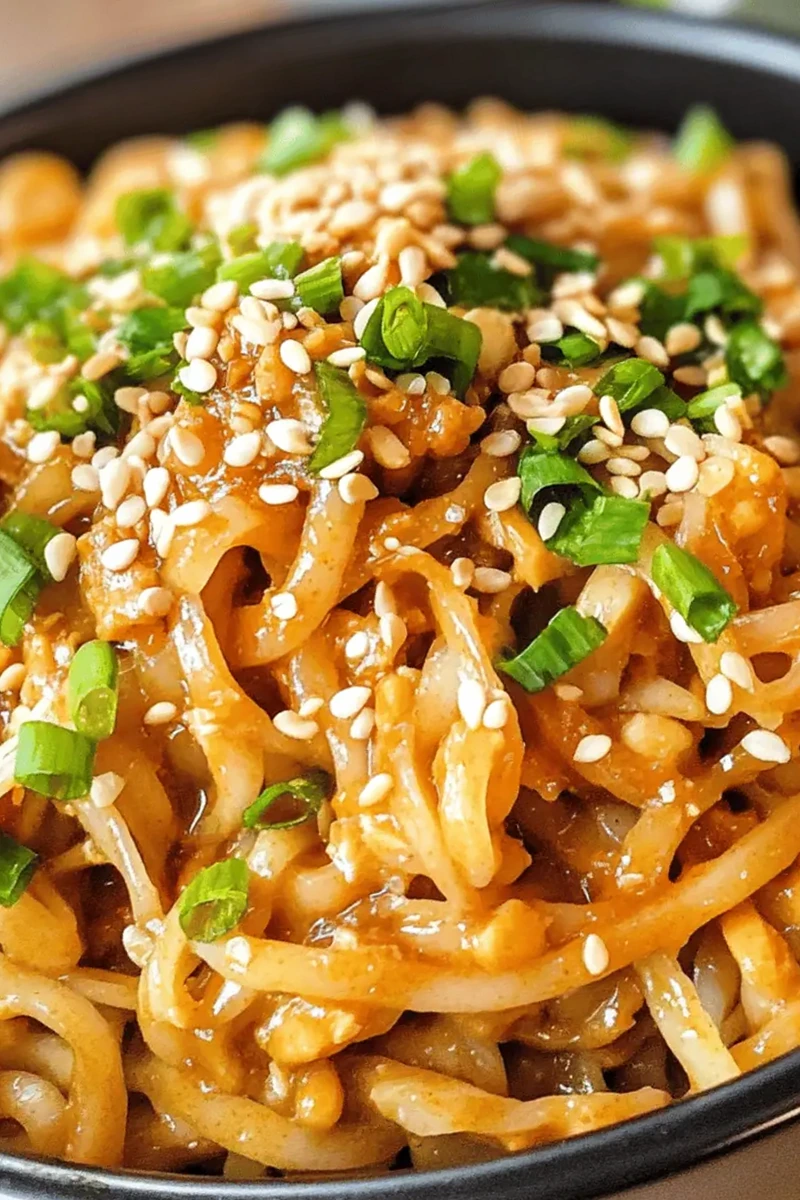 Schnelle Thai Erdnudeln mit cremiger Sauce 3 Recipe image