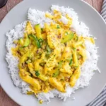 Cremiges Hähnchen-Curry mit Basmatireis und Zucchini 4 Cremiges Hähnchen-Curry mit Basmatireis und Zucchini