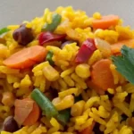 Aromatische Curry-Reis-Pfanne mit buntem Gemüse 4 Aromatische Curry-Reis-Pfanne mit buntem Gemüse