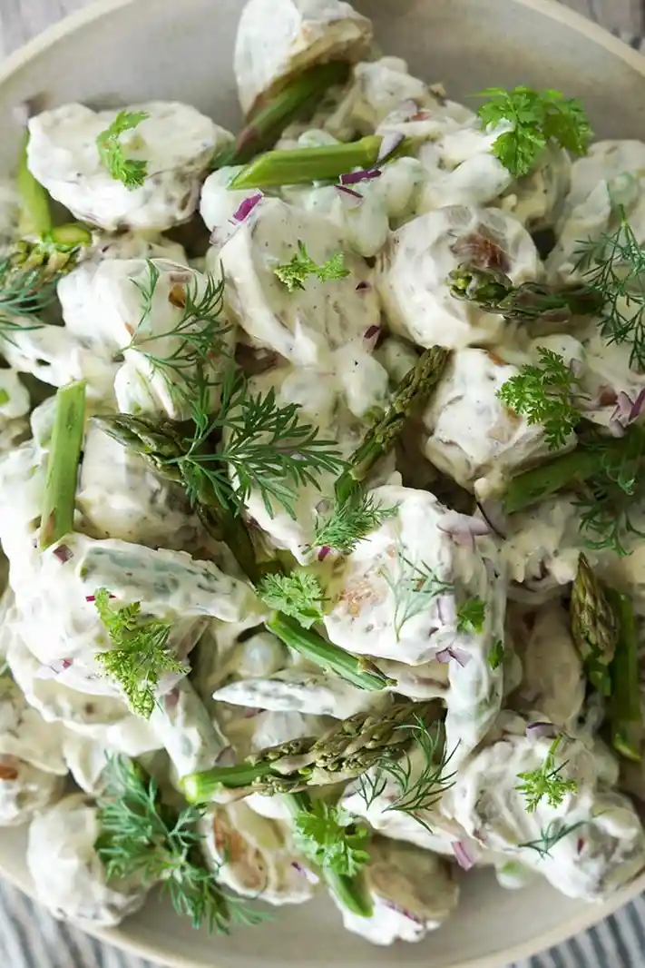 Kartoffelsalat mit Sommerdressing und grünem Gemüse 3 Recipe image
