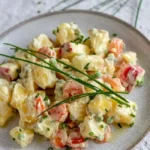 Leichter Kartoffelsalat mit Joghurt-Dressing und buntem Gemüse 4 Leichter Kartoffelsalat mit Joghurt-Dressing und buntem Gemüse