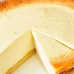 Käsekuchen - nach Omas Original-Rezept 4 Klassischer Käsekuchen mit cremigem Quark und Mürbeteigboden