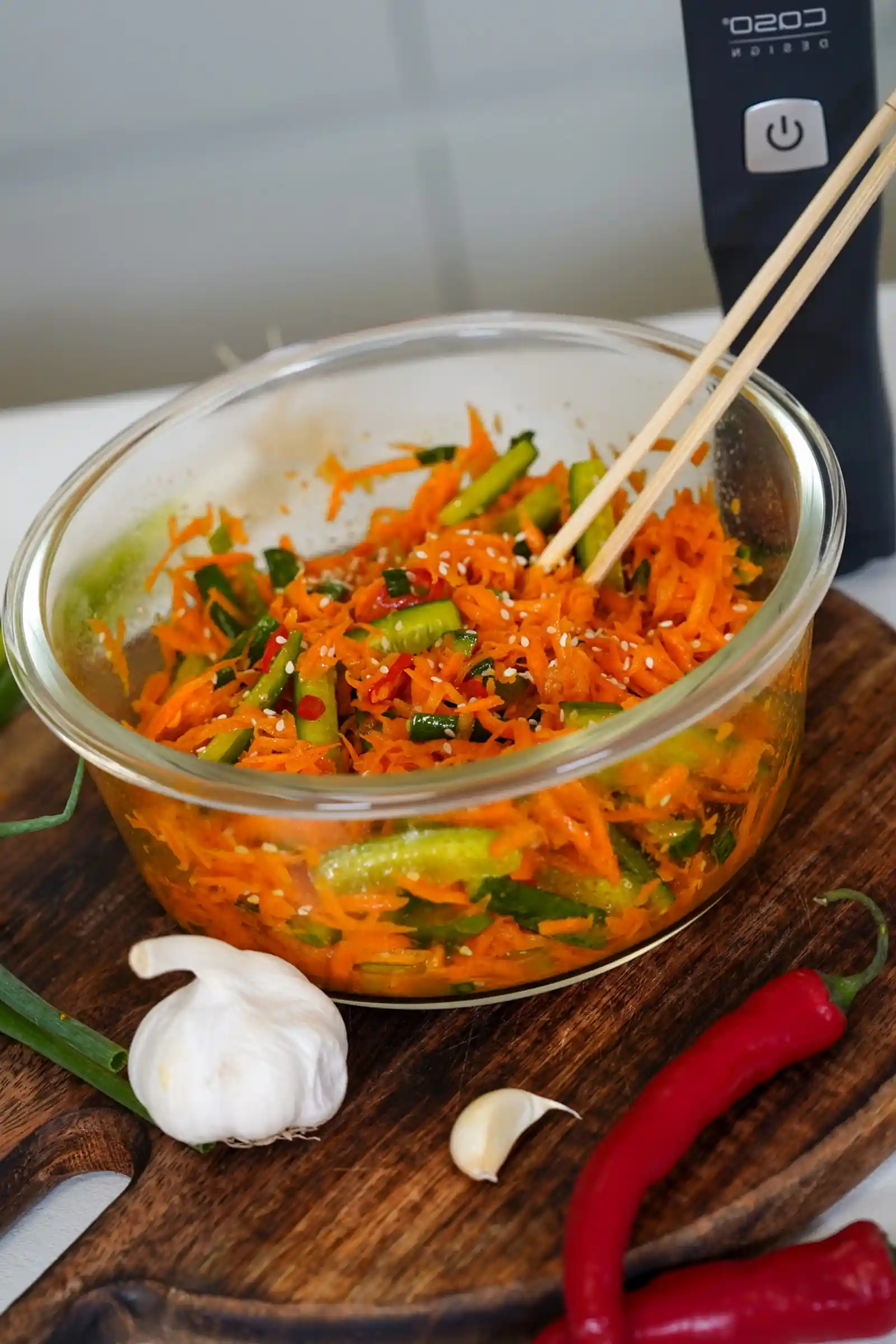 Koreanischer Karotten-Gurkensalat: Würzig und Knackig 3 Recipe image