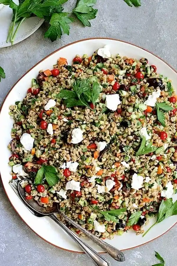 Herzhafter Mediterraner Farro-Salat 3 Recipe image