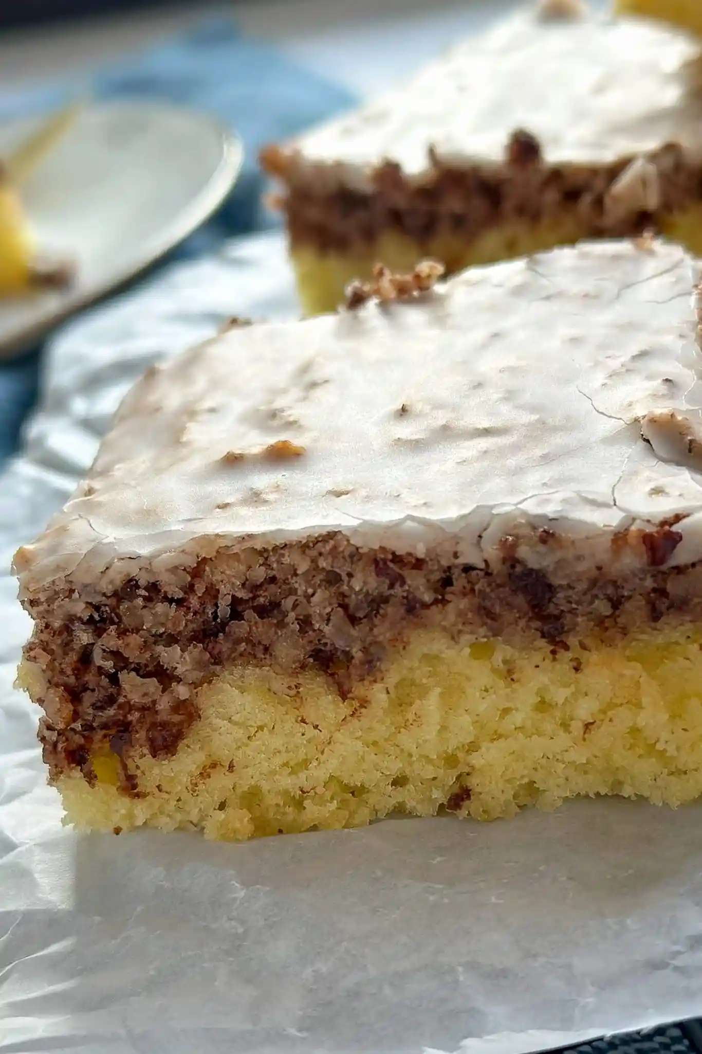 Saftige Nussschnitten vom Blech mit Schoko-Baiser 3 Recipe image