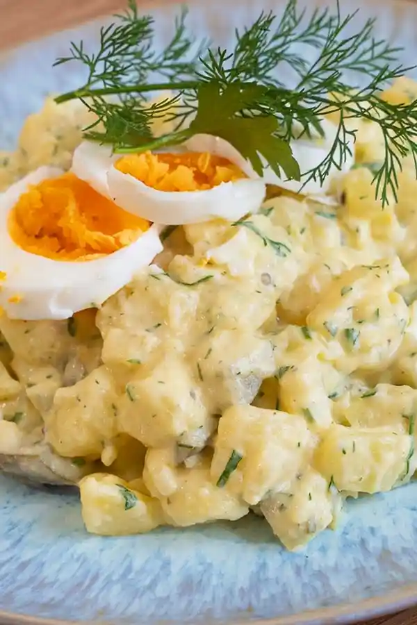 Klassischer Norddeutscher Kartoffelsalat mit Mayonnaise 3 Recipe image