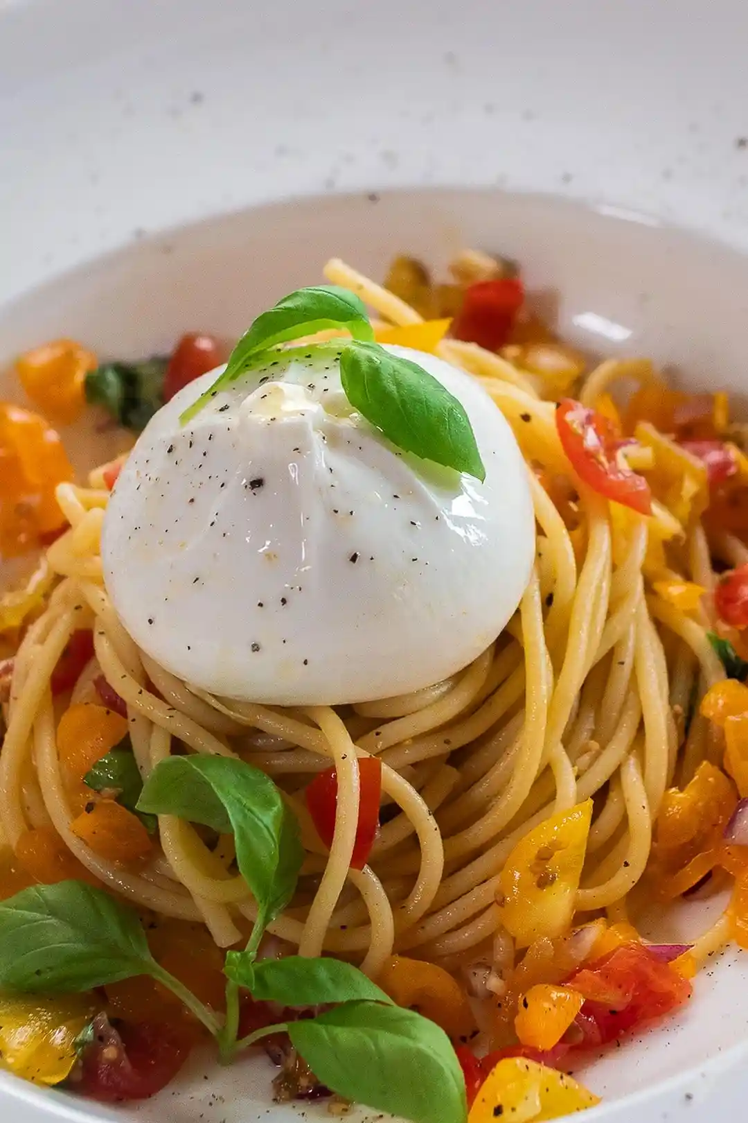 Cremige Pasta mit Burrata und Kirschtomaten 3 Recipe image