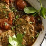 Schnelle Hähnchenschnitzel mit gerösteten Tomaten und Traubensaft-Sauce 4 Schnelle Hähnchenschnitzel mit gerösteten Tomaten und Traubensaft-Sauce