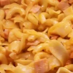 Herzhafte Wurst-Nudelpfanne für den schnellen Hunger 4 Herzhafte Wurst-Nudelpfanne für den schnellen Hunger