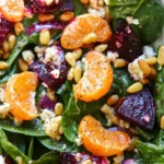 Bunter Rote-Bete-Salat mit Spinat, Mandarinen und Feta 4 Bunter Rote-Bete-Salat mit Spinat, Mandarinen und Feta