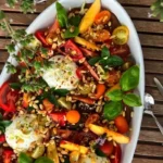 Tomate Burrata Platte mit Pfirsichen 4 Tomate Burrata Platte mit Pfirsichen
