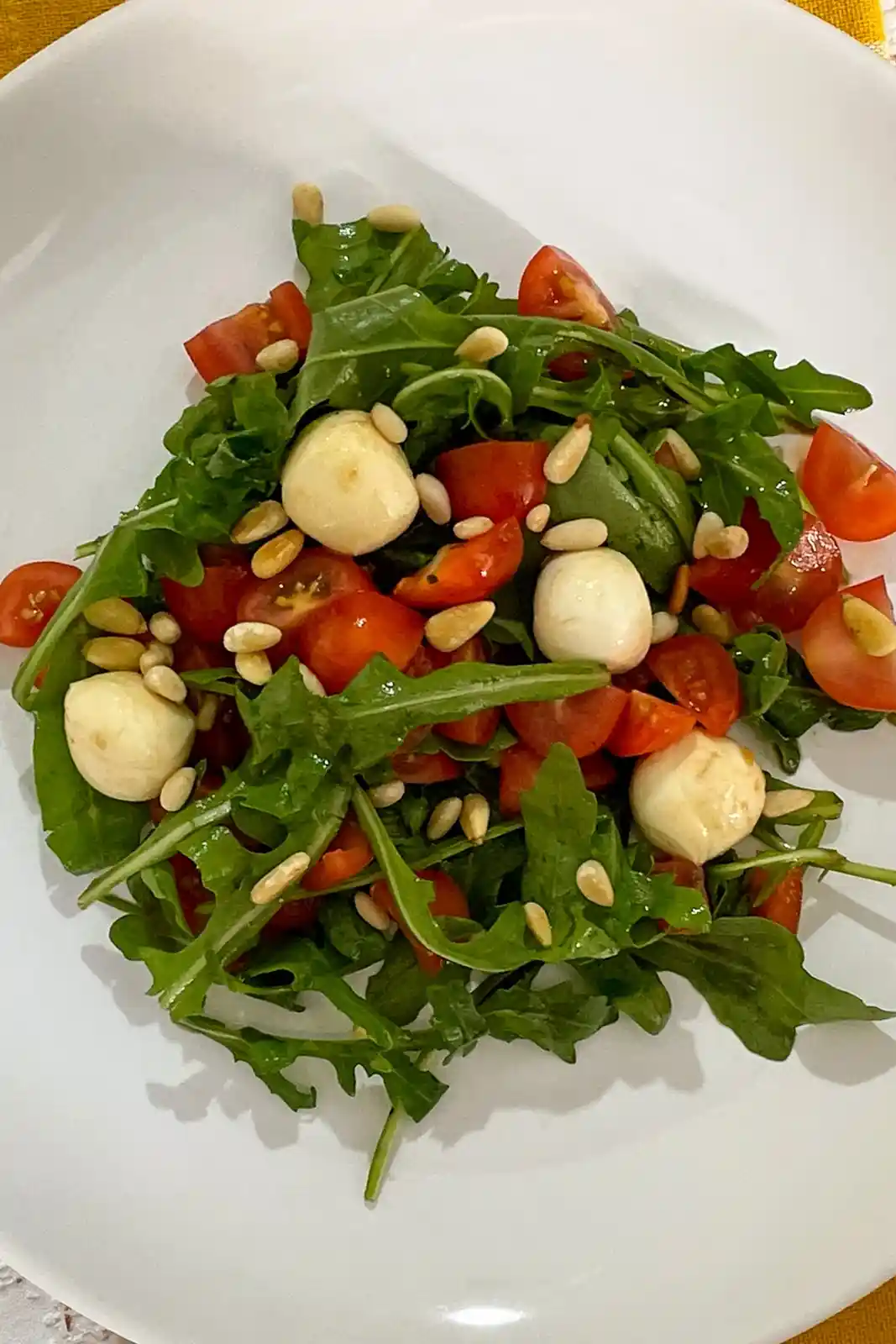 Italienischer Tomate Mozzarella Salat mit Rucola 3 Recipe image