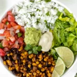 Vegane Burrito Bowl mit Koriander-Limetten-Reis 4 Vegane Burrito Bowl mit Koriander-Limetten-Reis