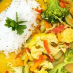 Wok-Gemüsecurry: Eine aromatische vegane Mahlzeit 4 Wok-Gemüsecurry: Eine aromatische vegane Mahlzeit